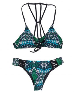 Roscoe Vision NZ online bikini store and bikini photographer based in Whangaparaoa, Auckland, New Zealand.